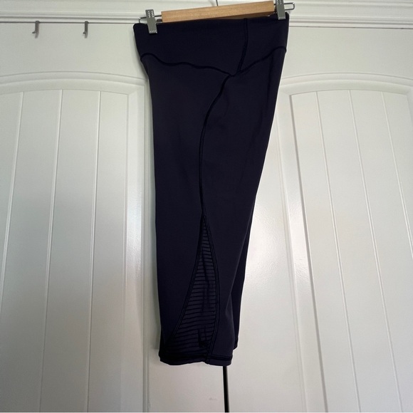 Lululemon Lean In Crop (17") Flawed Midnight Navy Size 6 - Picture 10 of 13